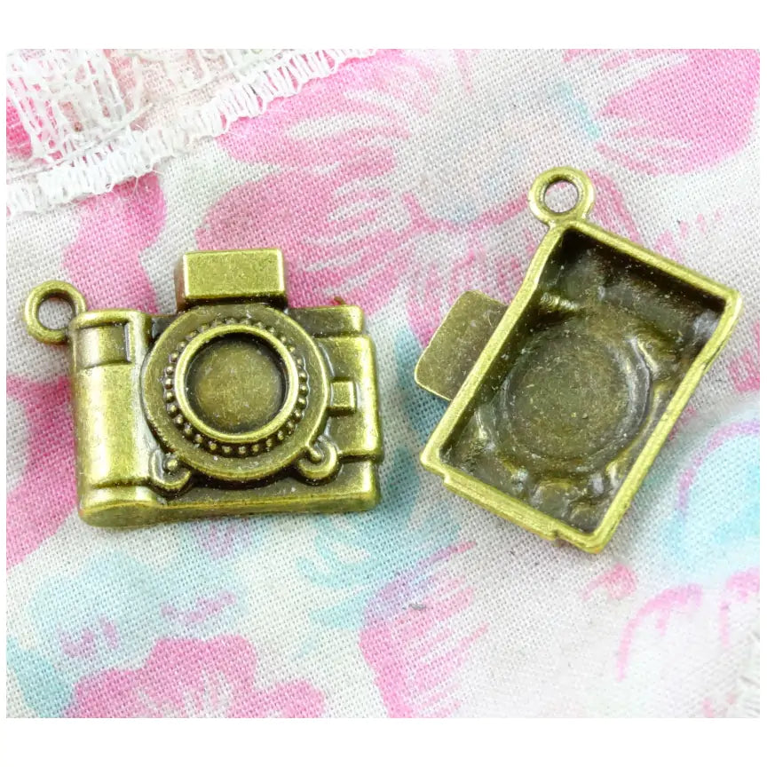 Charm Pendant